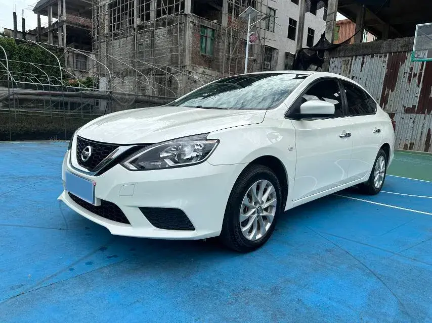2022 NISSAN SYLPHY view 1