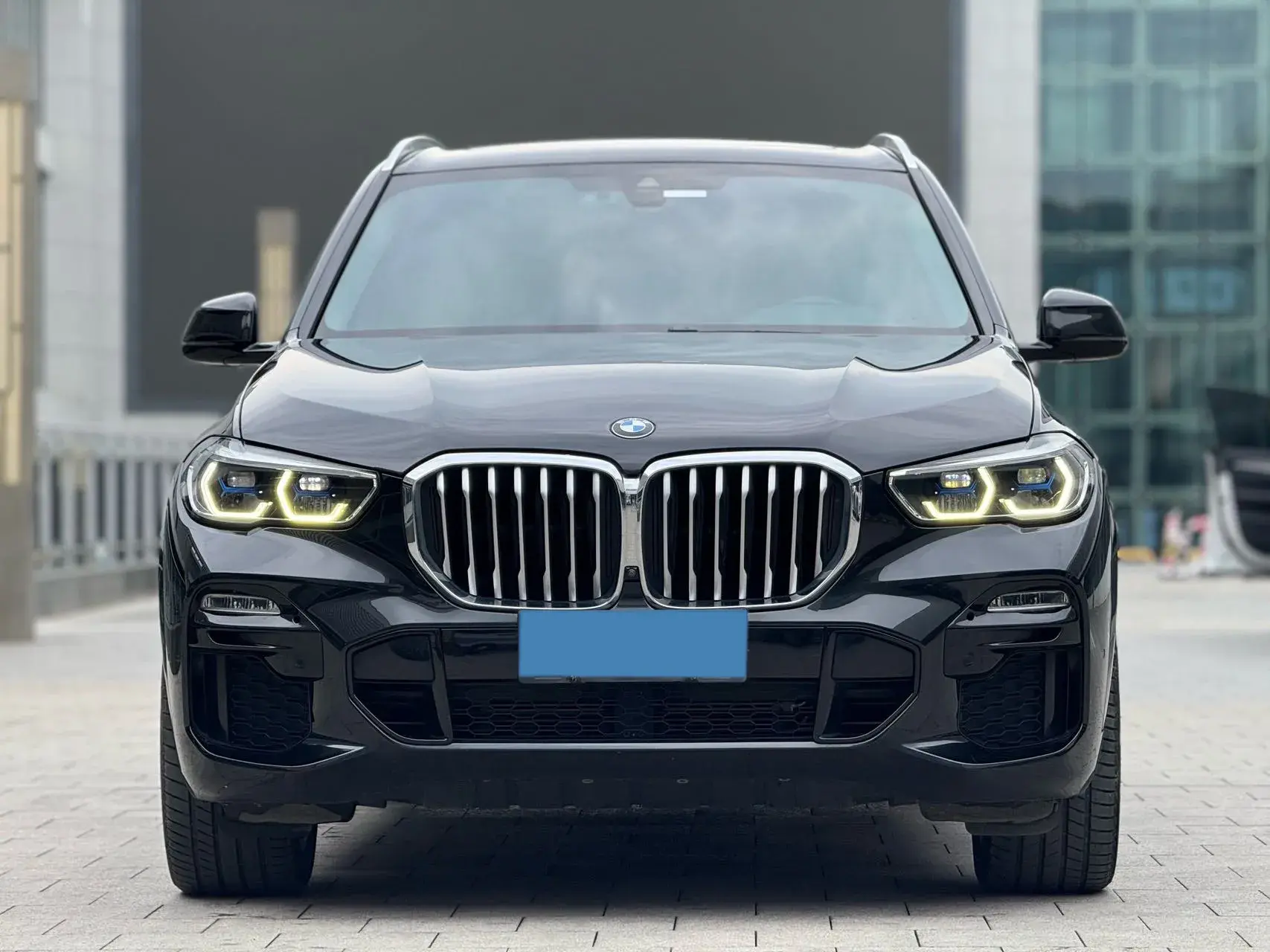 2020 BMW X5 thumbnail 2
