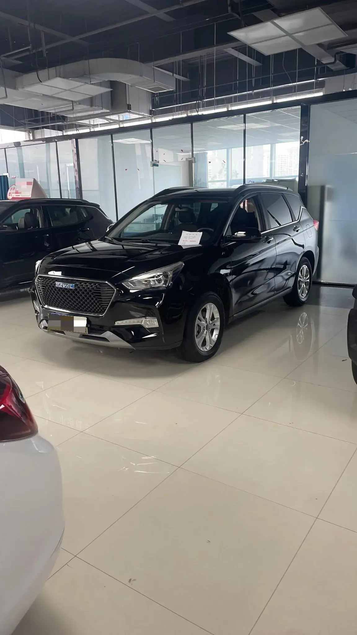 2017 HAVAL M6 view 1