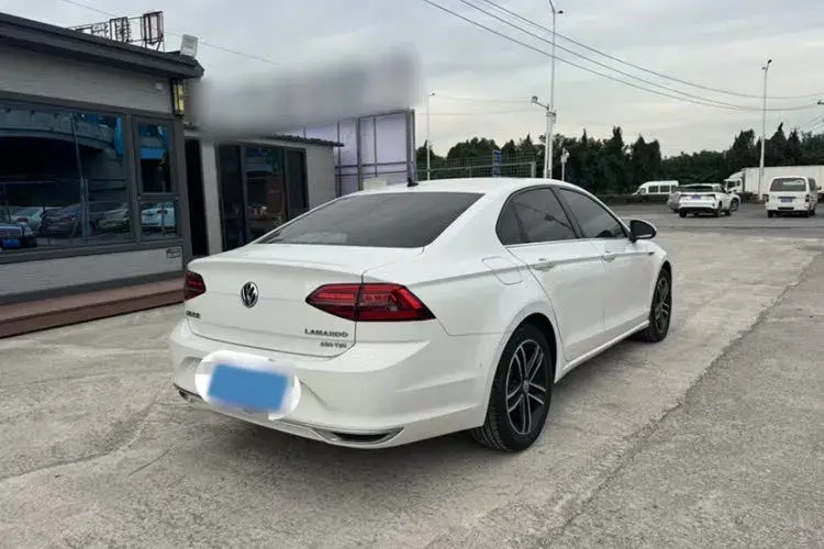 2019 VOLKSWAGEN LAMANDO thumbnail 2