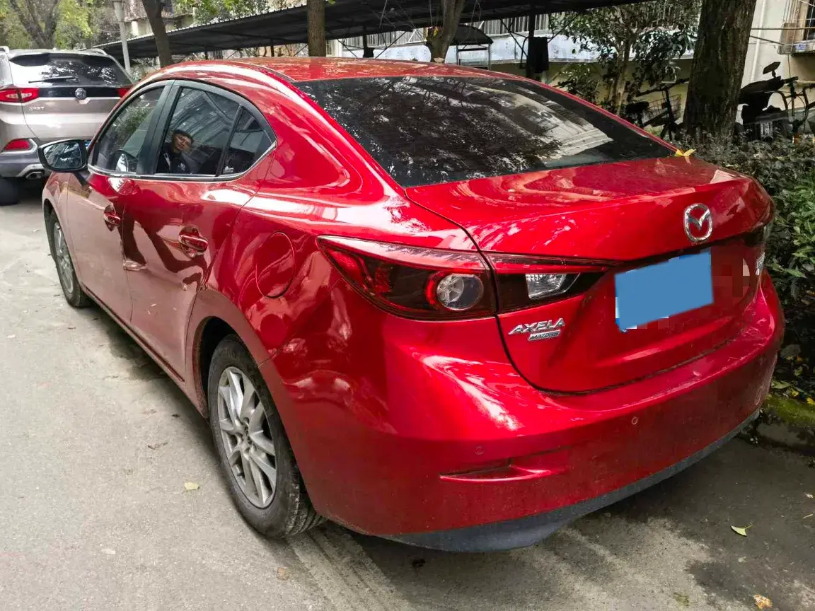 2017 MAZDA 3 thumbnail 2