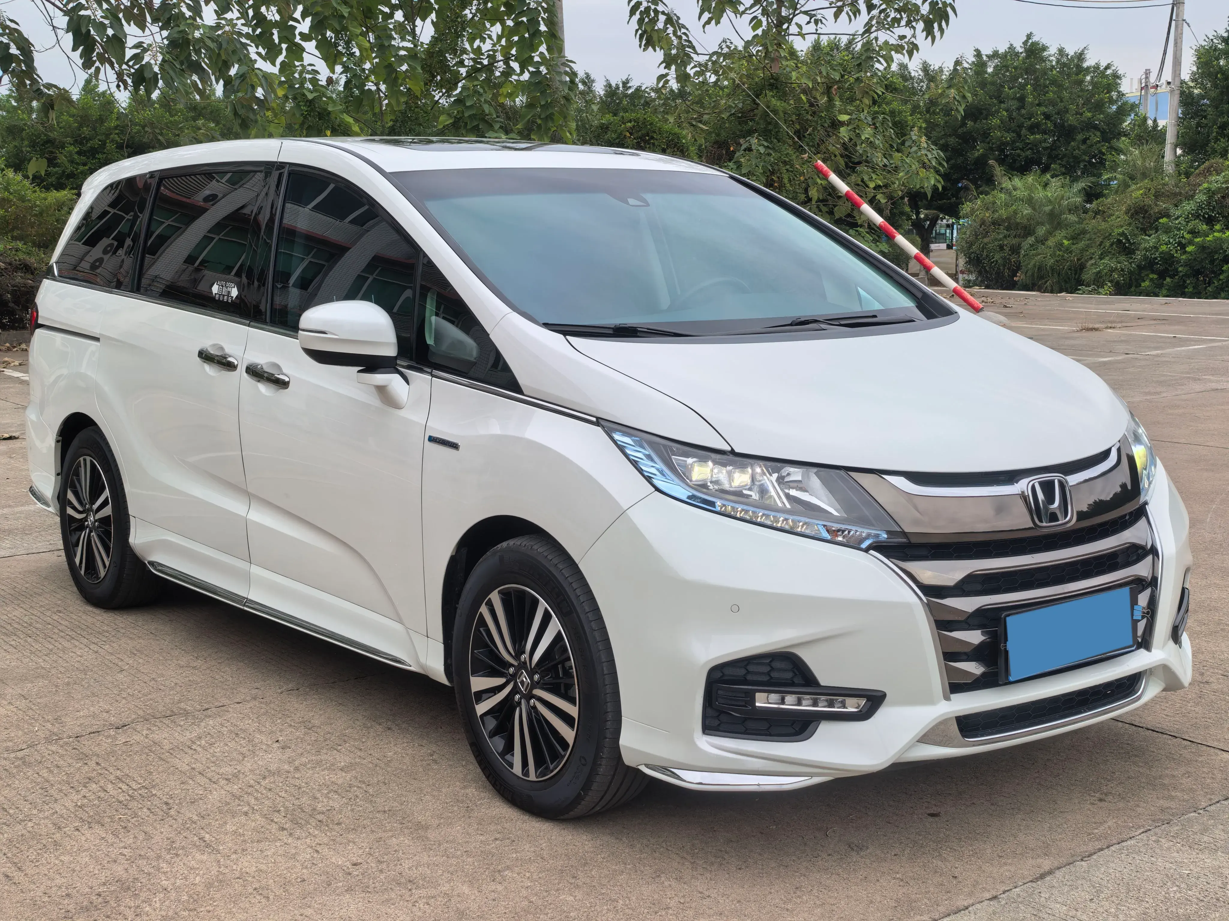 2021 HONDA ODYSSEY thumbnail 3