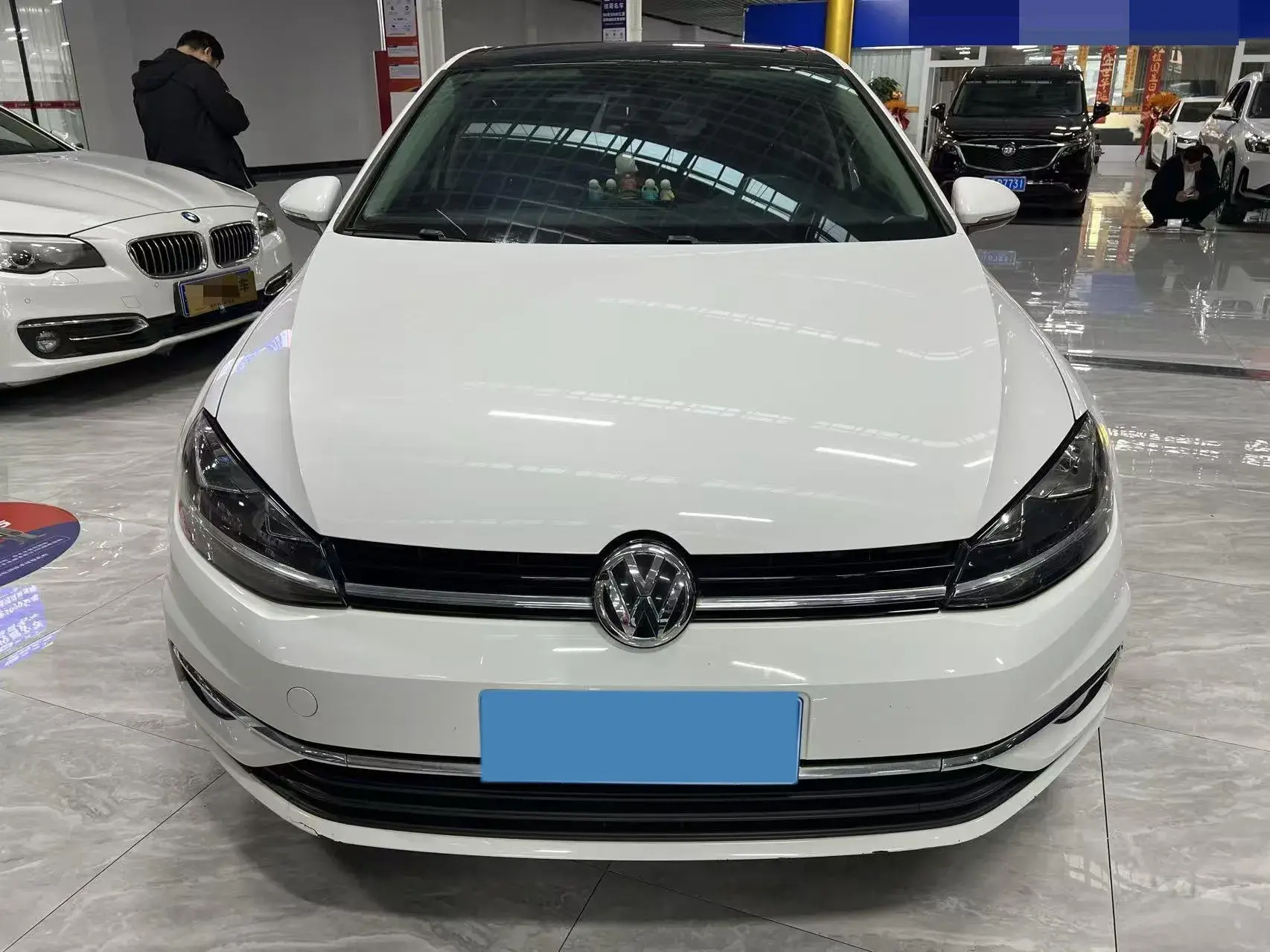 2019 VOLKSWAGEN GOLF thumbnail 2