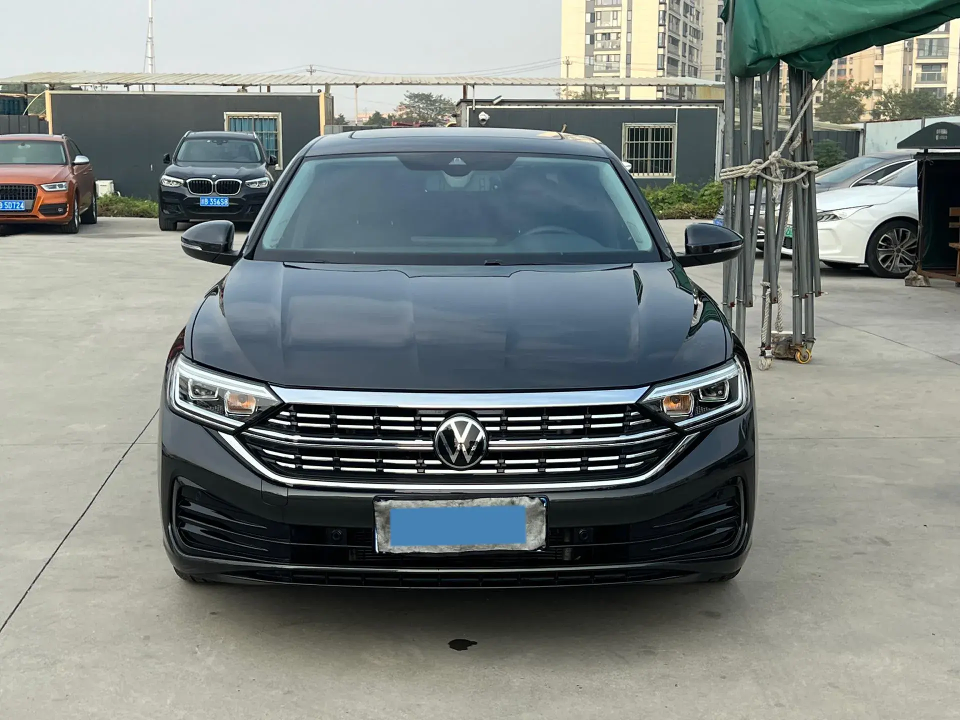 2023 VOLKSWAGEN SAGITAR thumbnail 2