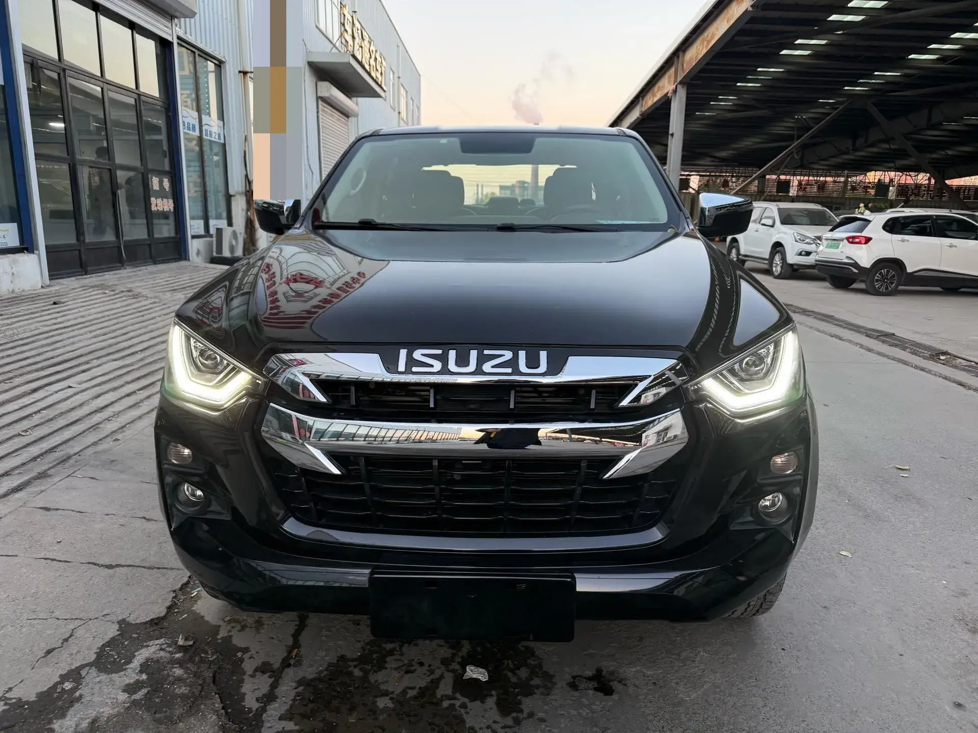 2021 ISUZU D-MAX thumbnail 2