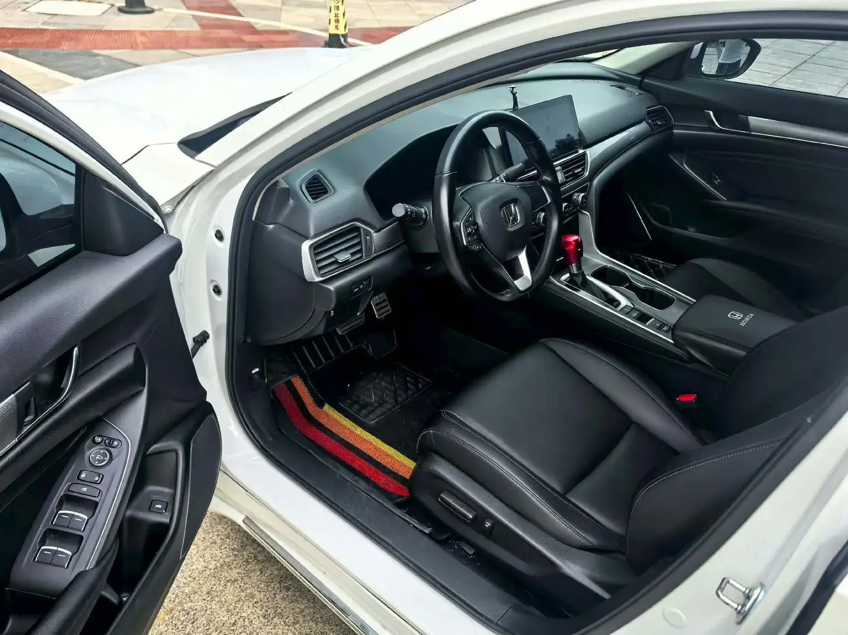 2022 HONDA ACCORD thumbnail 2