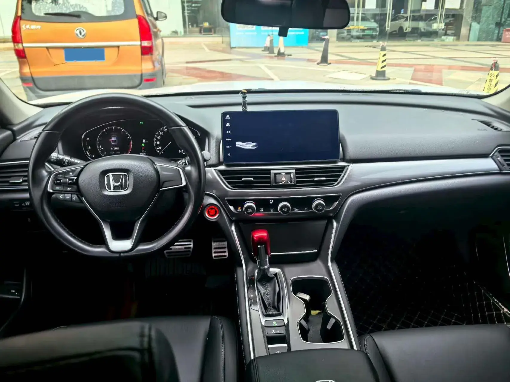 2022 HONDA ACCORD thumbnail 4