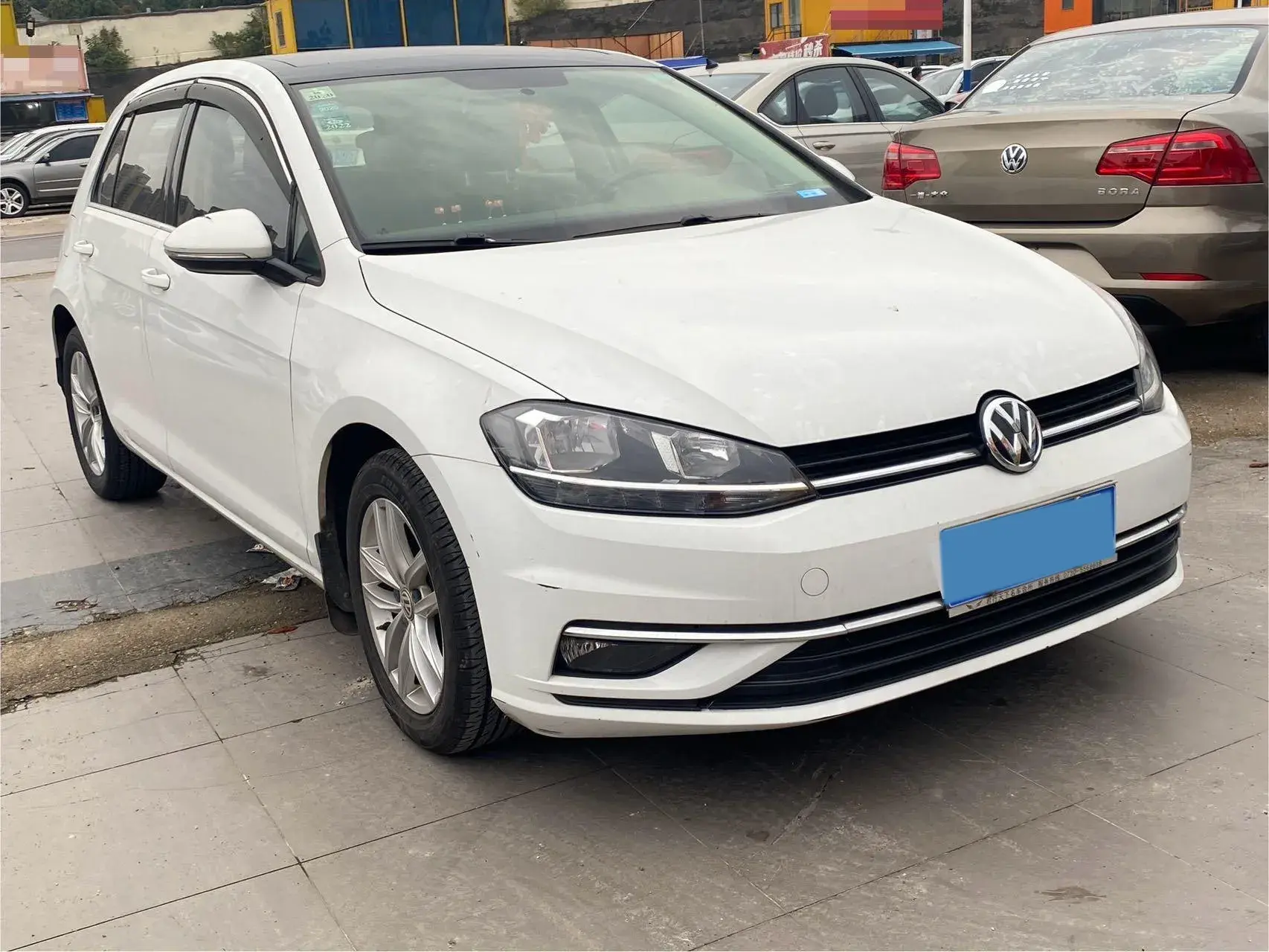 2018 VOLKSWAGEN GOLF thumbnail 2