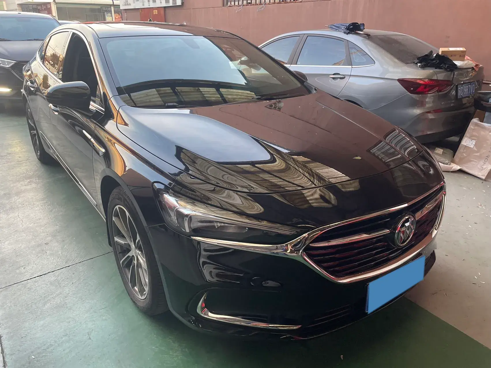 2022 BUICK LARCOSSE thumbnail 2