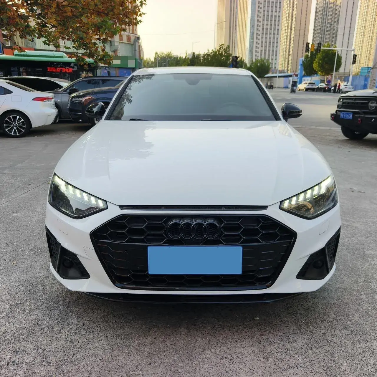 2024 AUDI A4L thumbnail 2