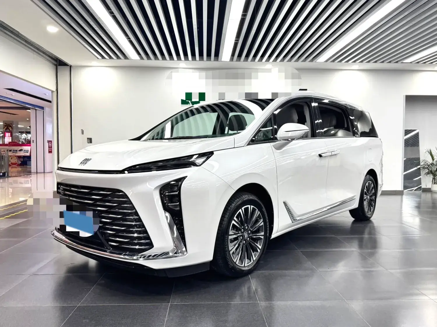 2025 BUICK GL8 view 1