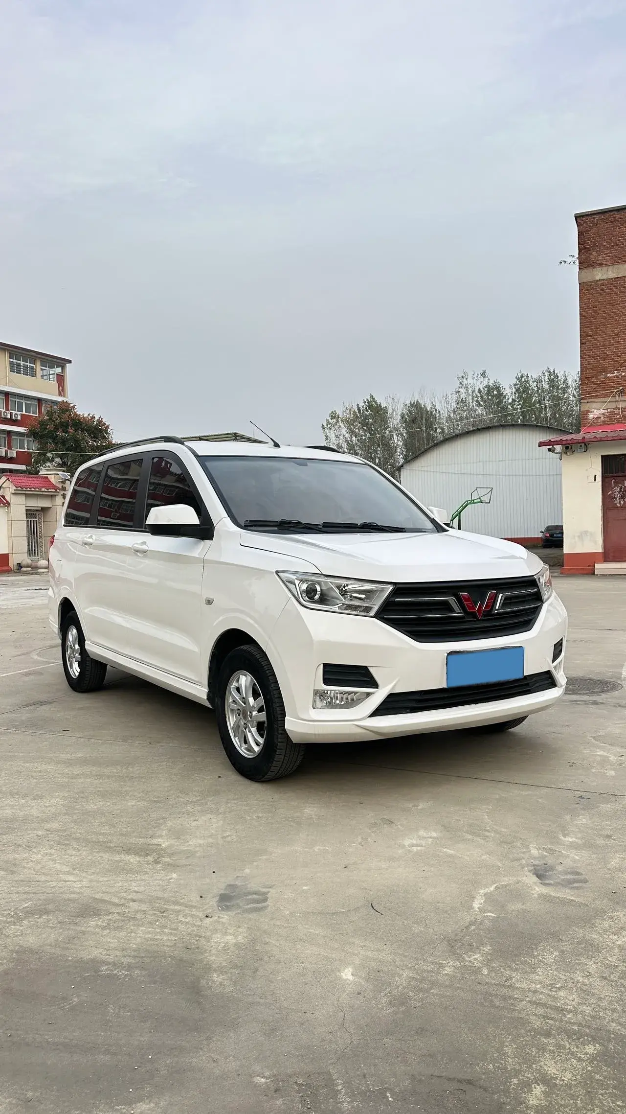 2018 WULING HONGGUANG thumbnail 3