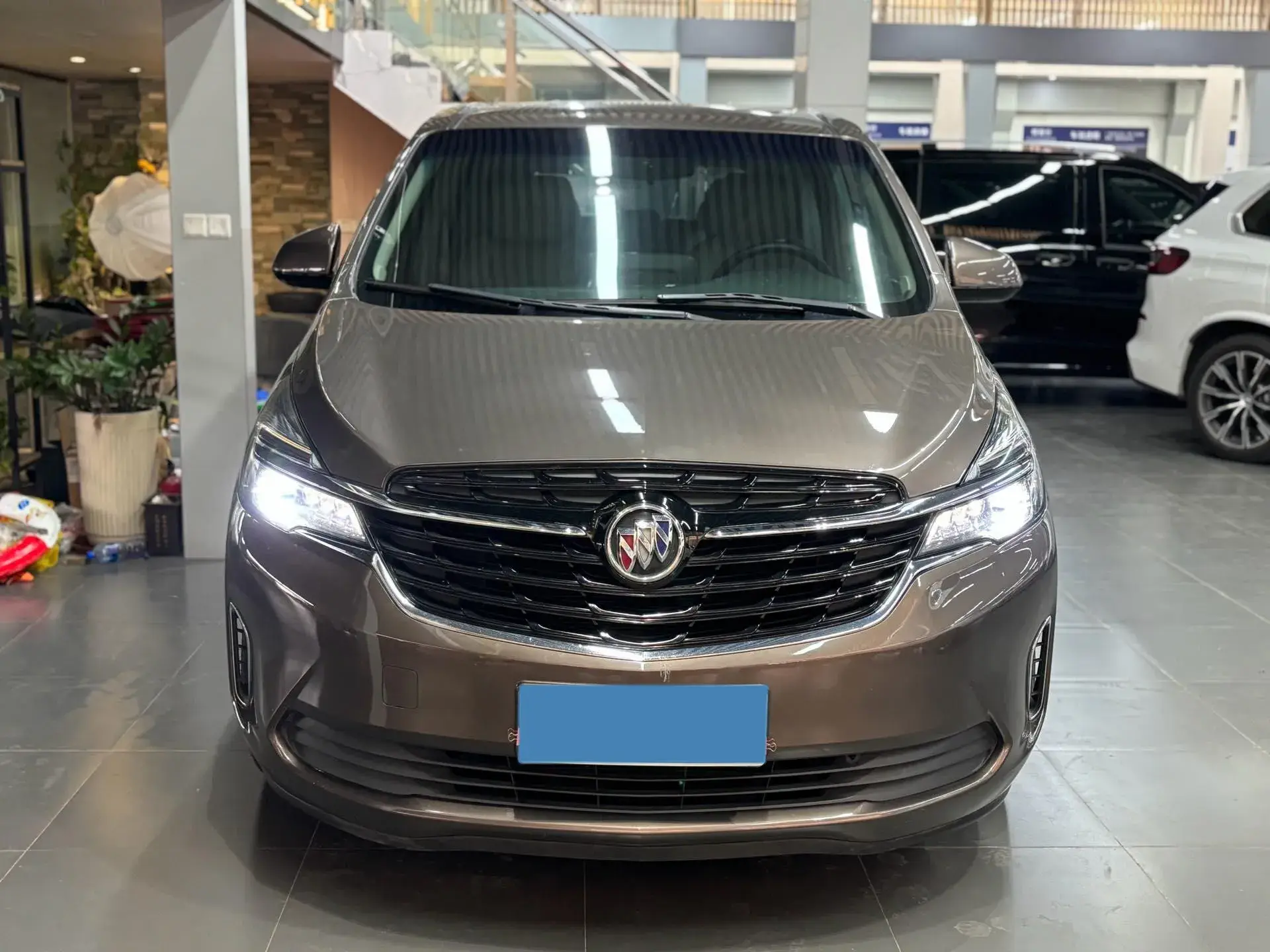 2022 BUICK GL8 thumbnail 2