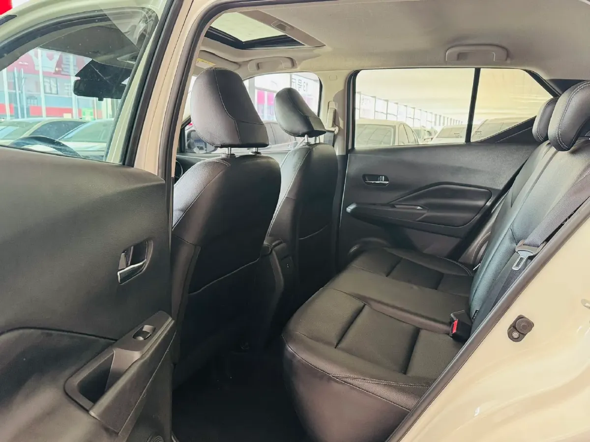 2022 Nissan Kicks 1.5L 122HP L4 CVT,autocango,china used car exporter,china ev exporter,chinese used car exporter,chinese used ev exporter