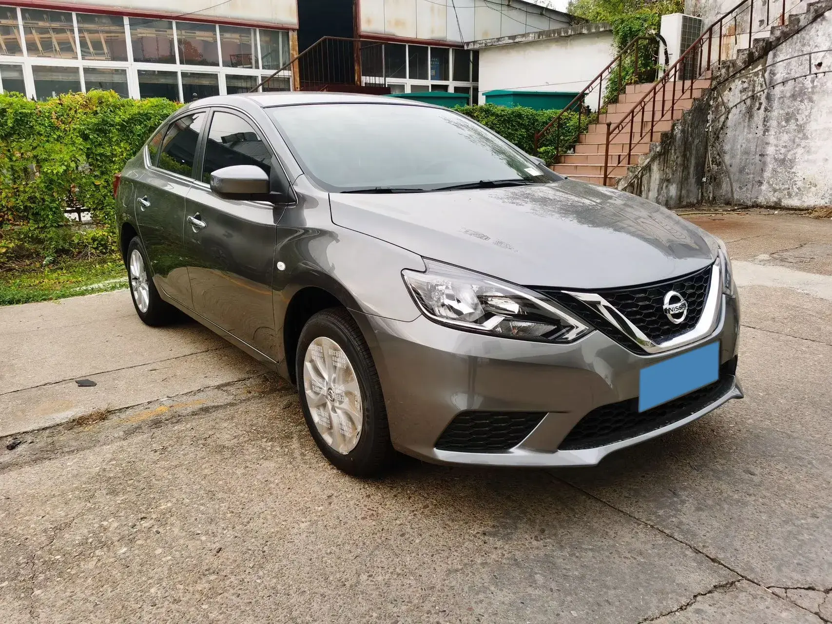 2024 NISSAN SYLPHY thumbnail 3