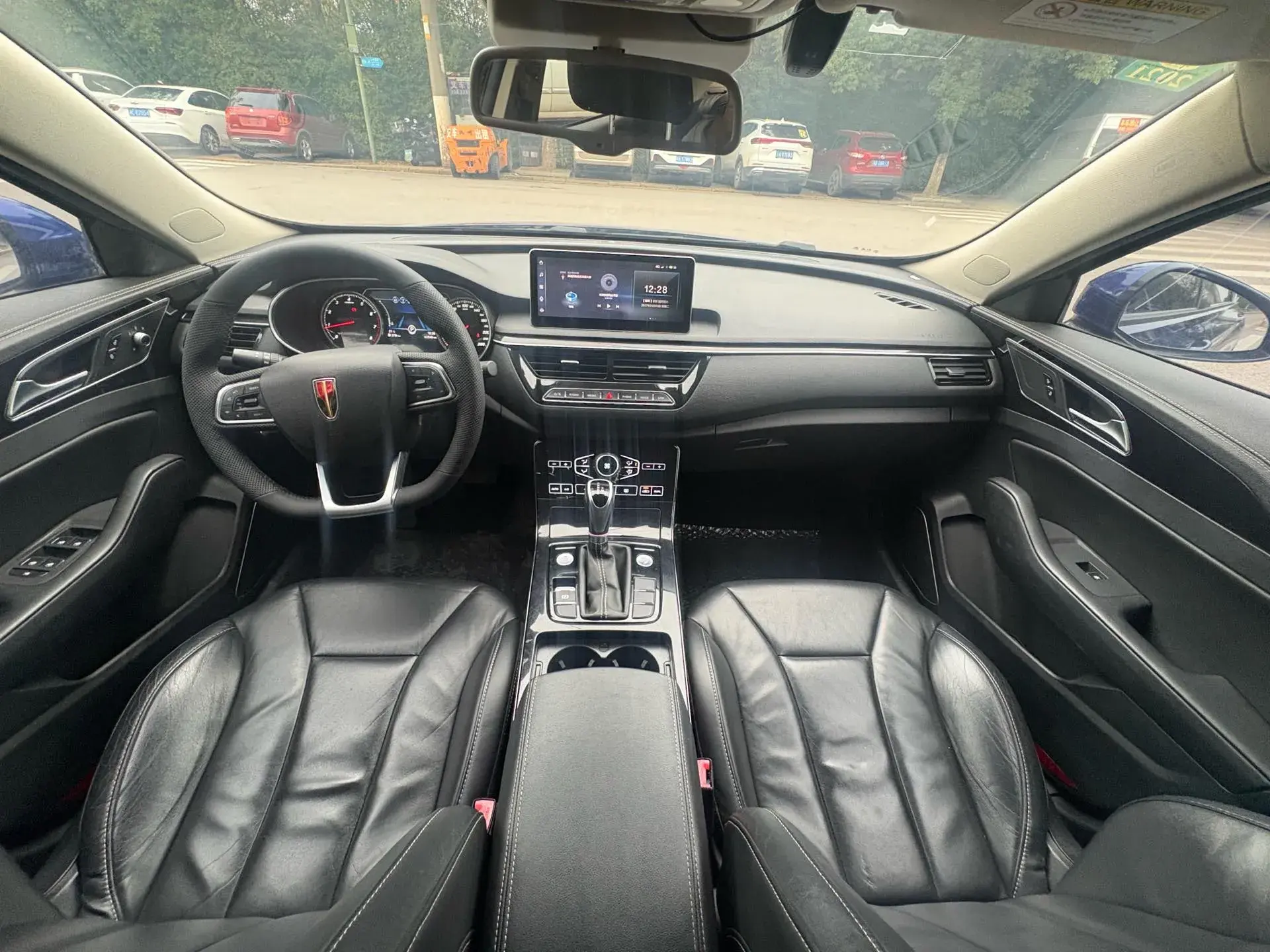 2019 HONGQI H5 thumbnail 4