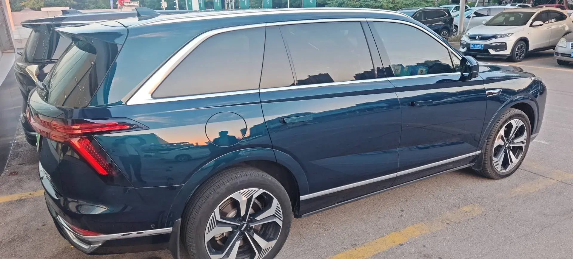 2023 WEY BLUEMOUNTAIN thumbnail 4