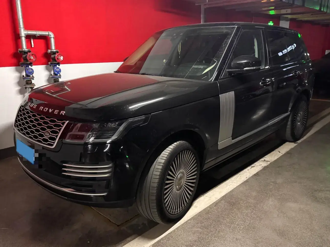 2018 LAND ROVER view 1