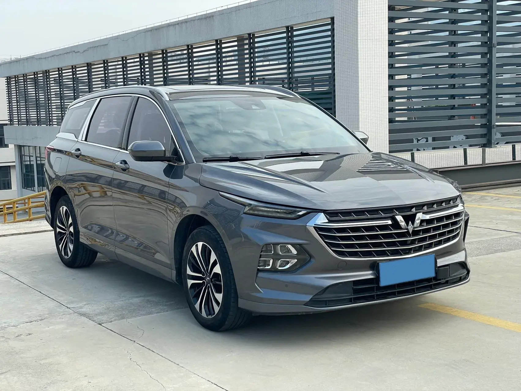 2022 WULING KAIJIE thumbnail 3