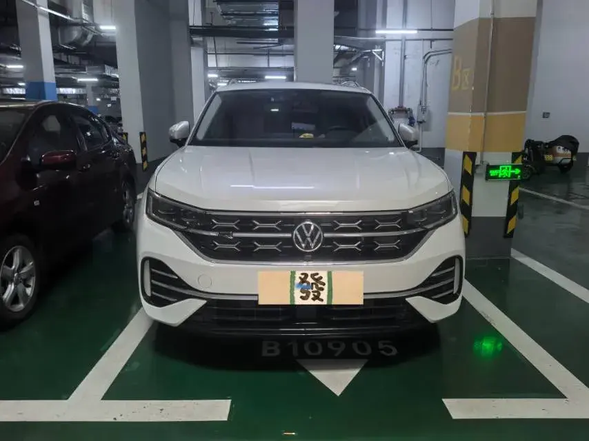 2023 VOLKSWAGEN TAYRON thumbnail 2