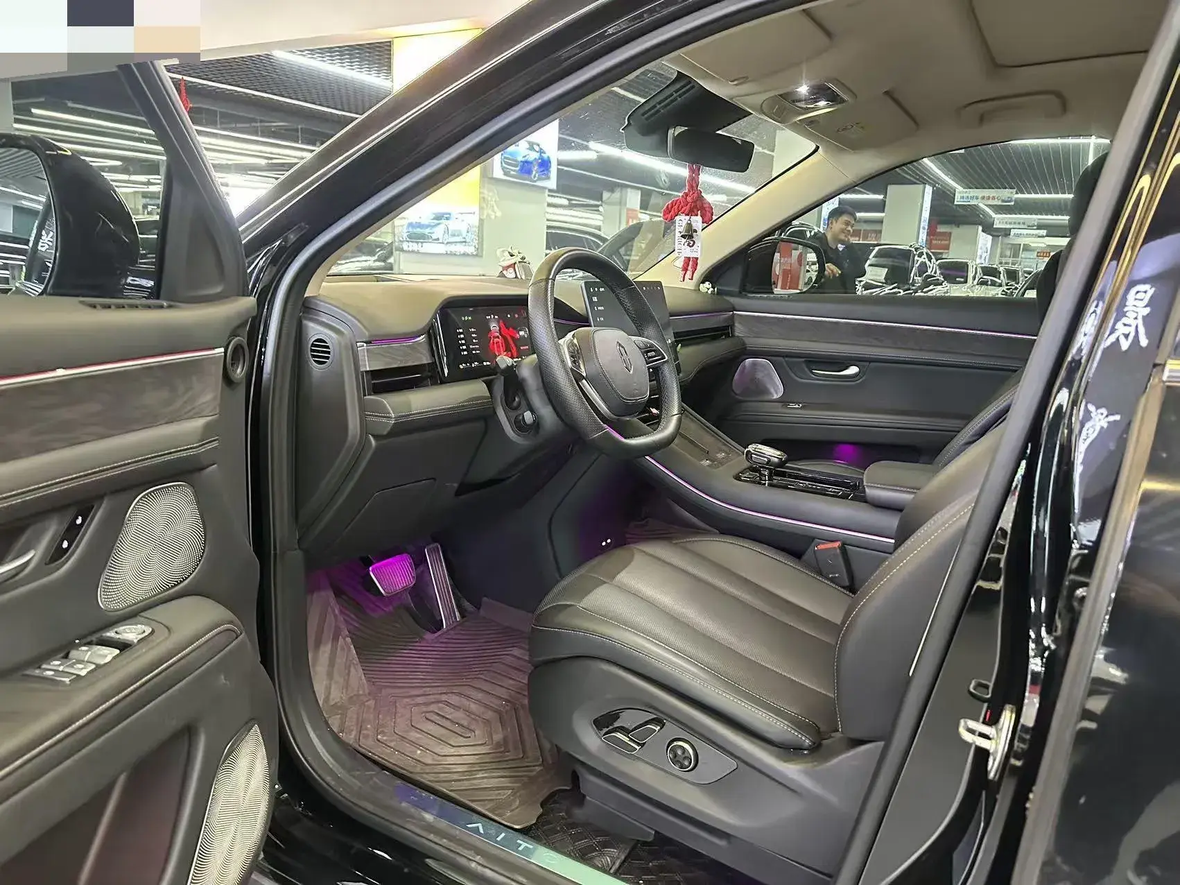 2024 AITO AITO thumbnail 4