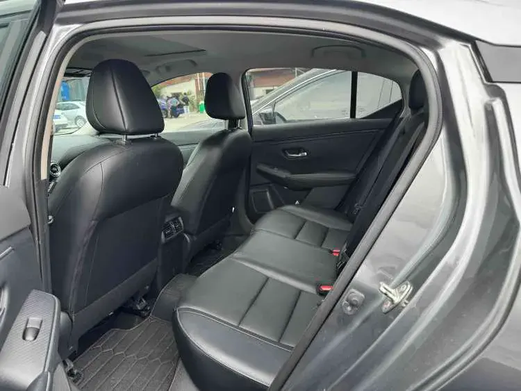 2022 NISSAN SYLPHY thumbnail 4