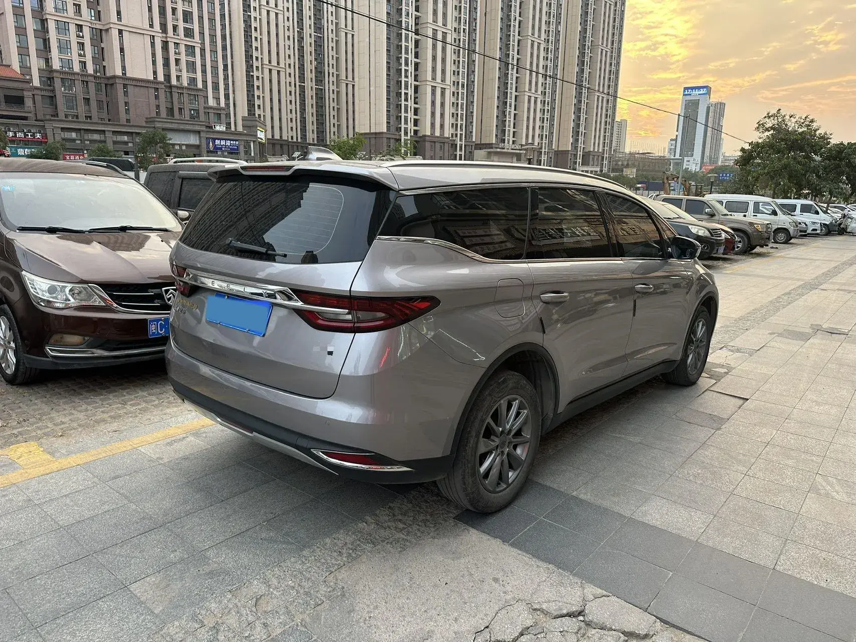 2021 GEELY JIAJI thumbnail 4