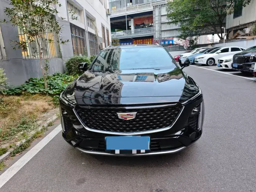 2023 CADILLAC GT4 thumbnail 2