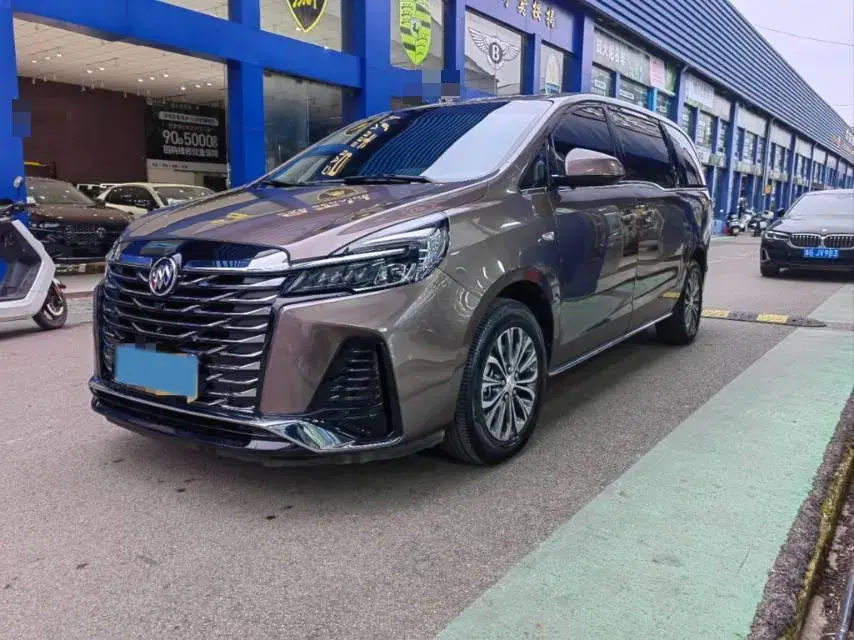 2023 BUICK GL8 view 1