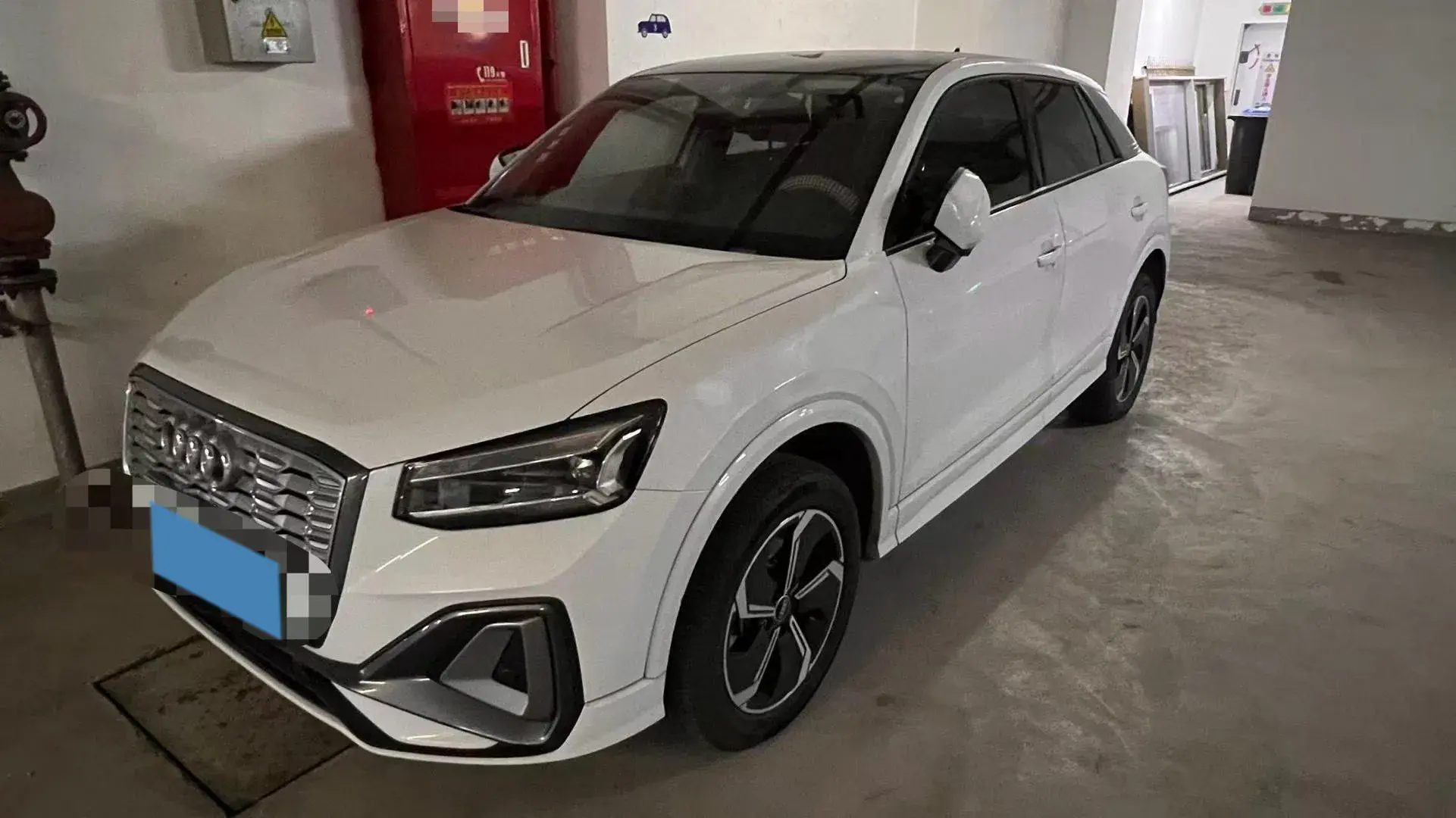 2022 AUDI Q2L view 1