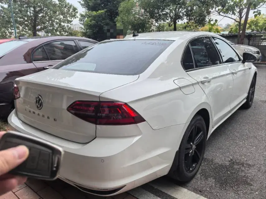 2019 VOLKSWAGEN LAMANDO thumbnail 4