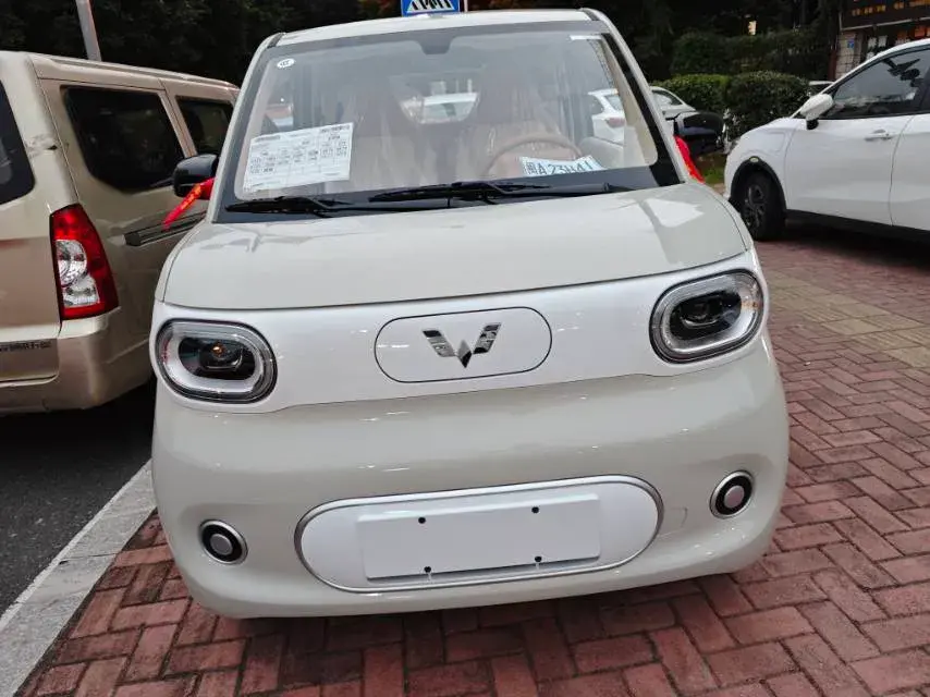 2024 WULING HONGGUANG thumbnail 4