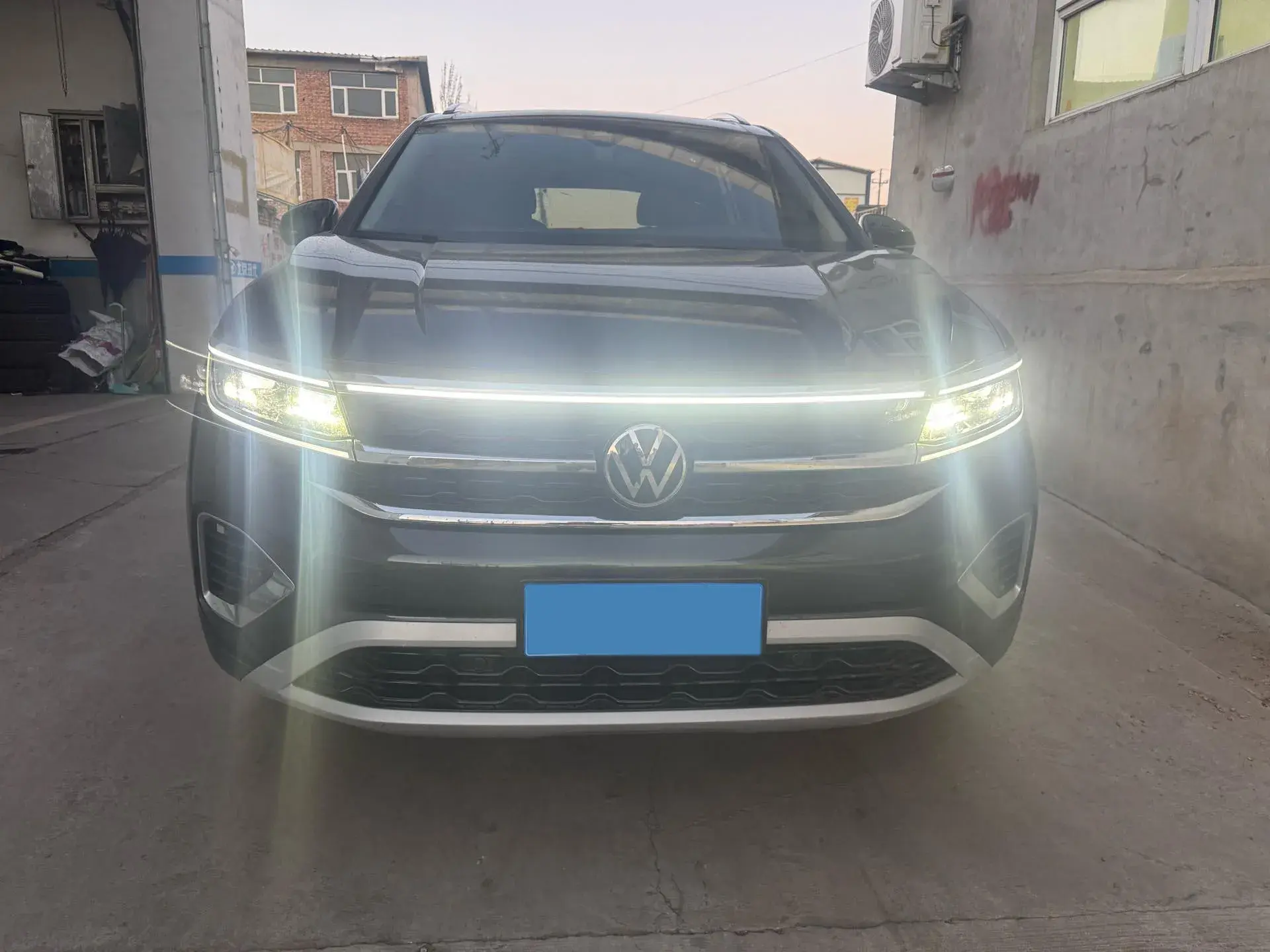 2021 VOLKSWAGEN TALAGON thumbnail 2