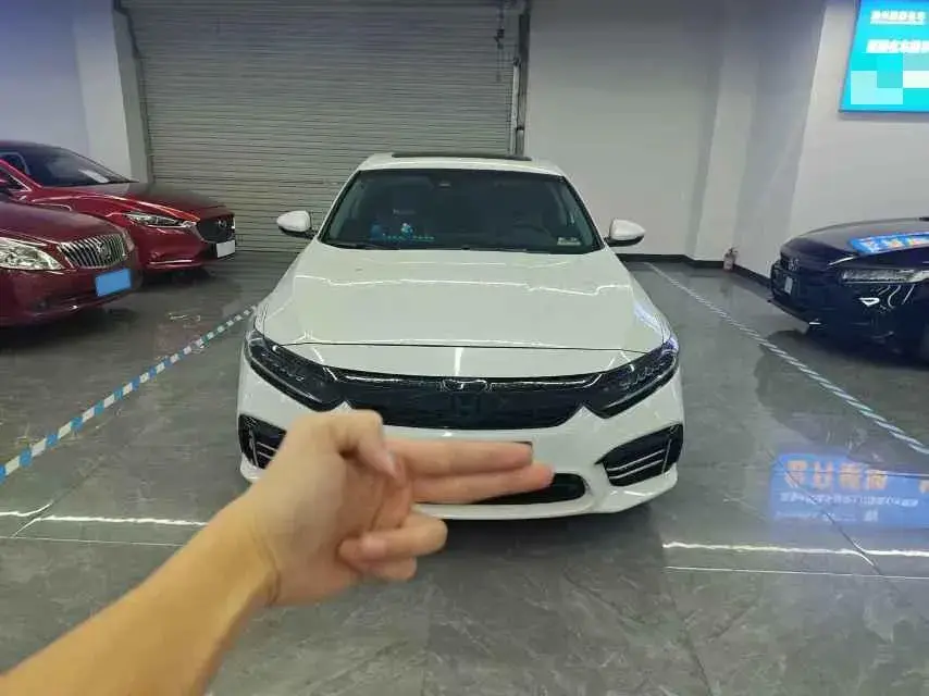 2019 HONDA INSPIRE thumbnail 2