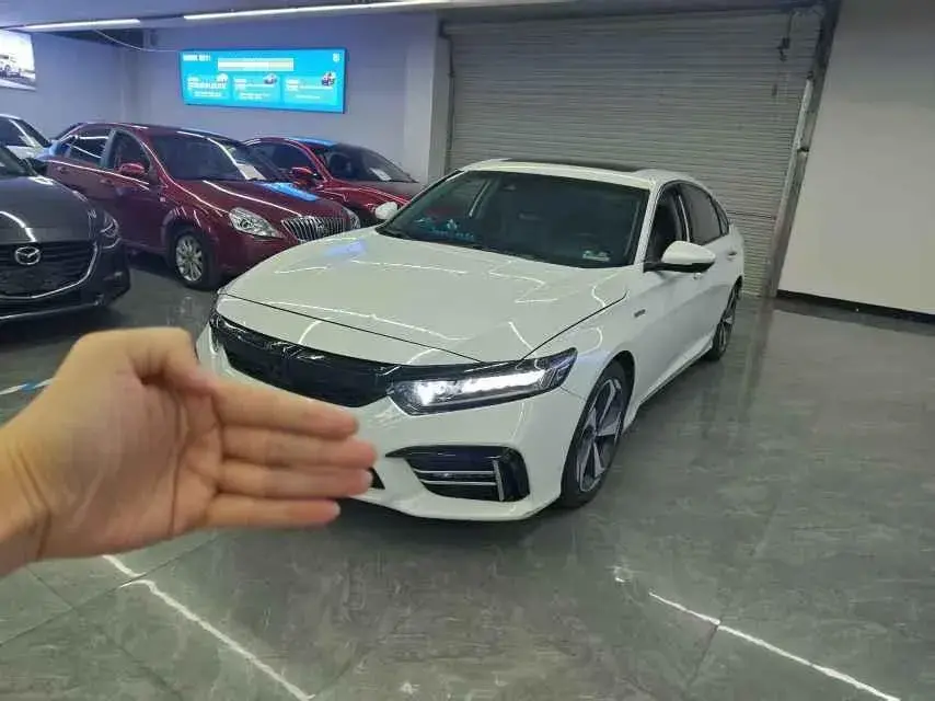 2019 HONDA INSPIRE view 1