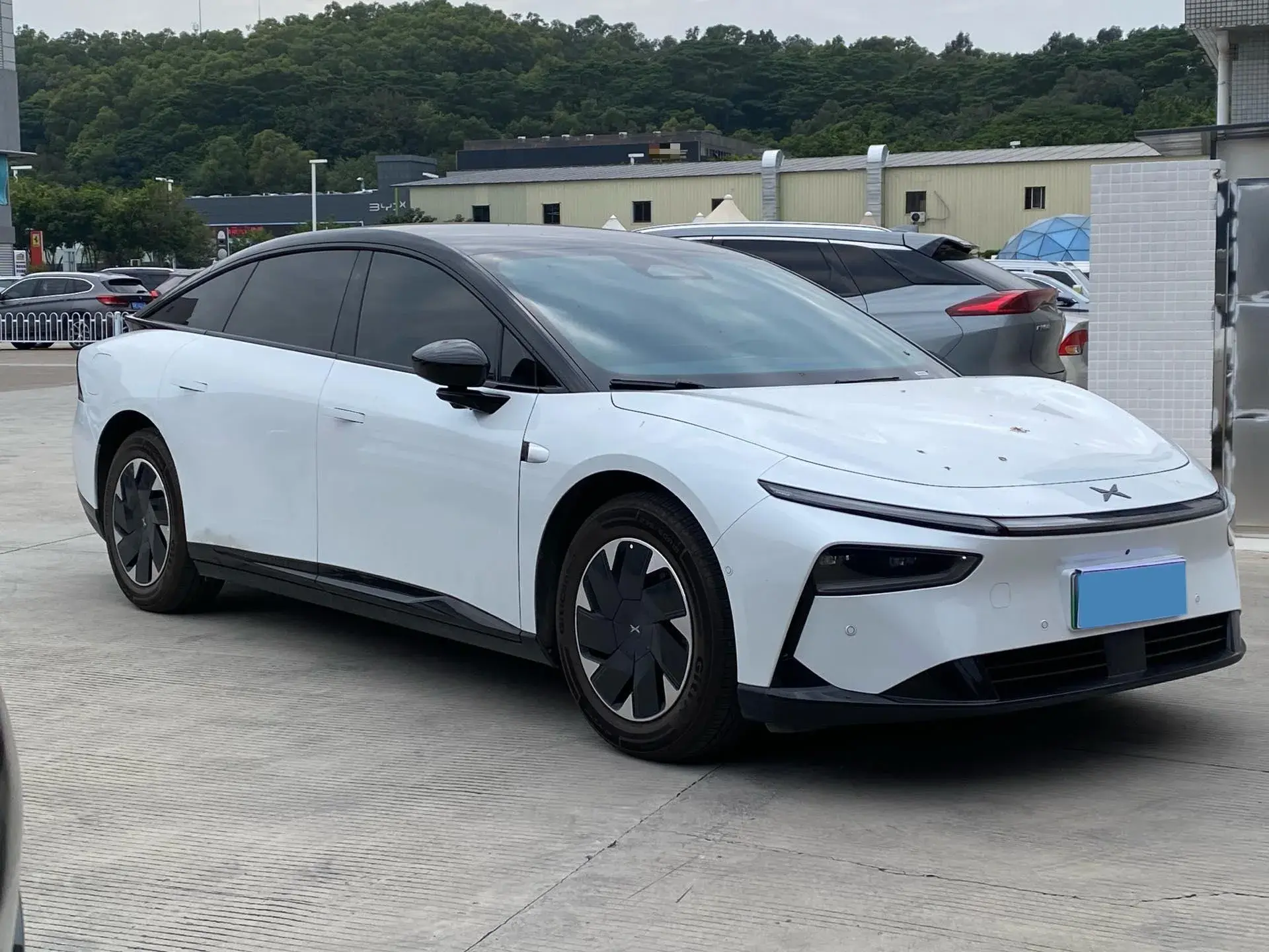 2024 XPENG P7+ thumbnail 3