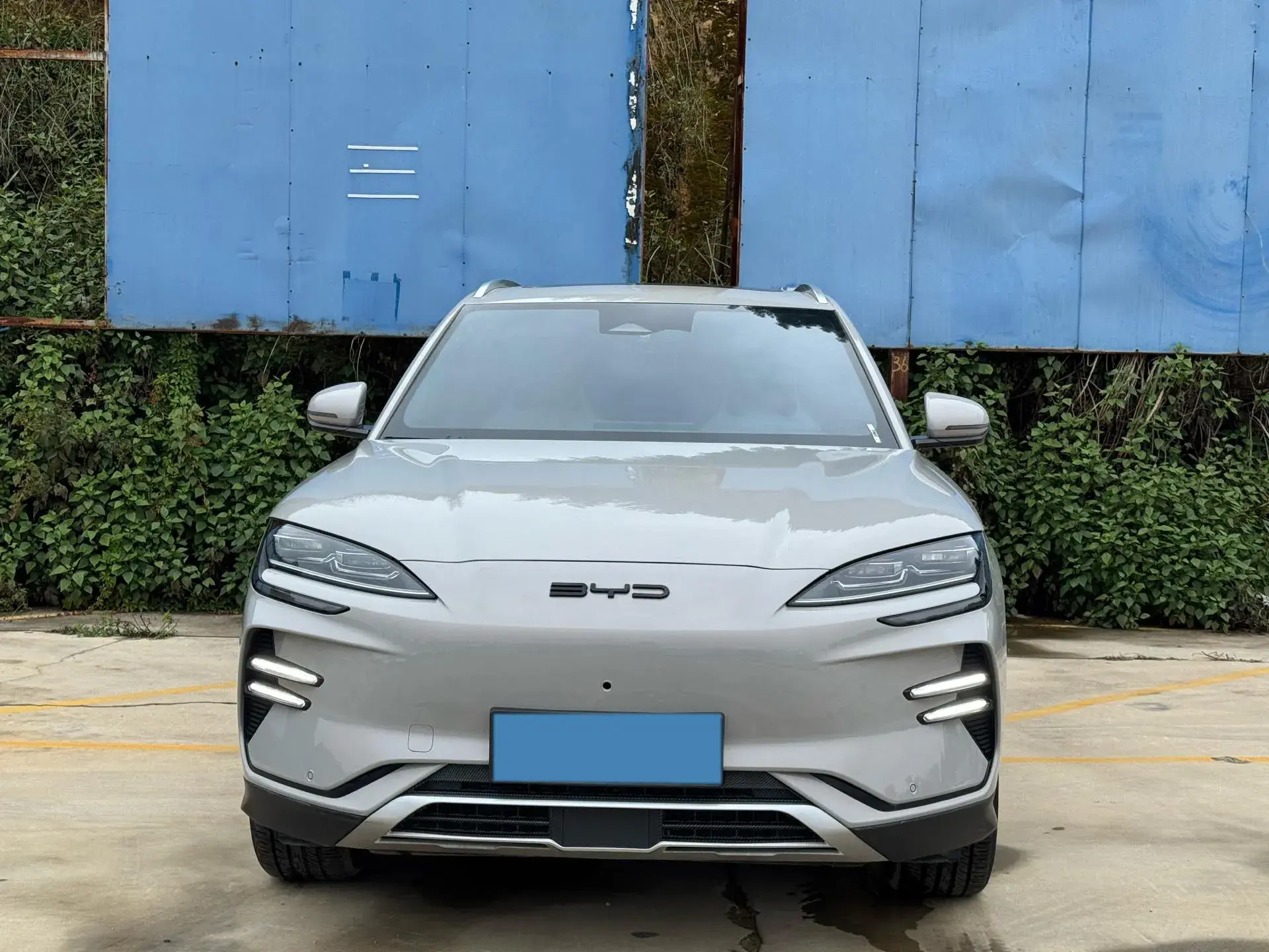 2024 BYD SONG thumbnail 2