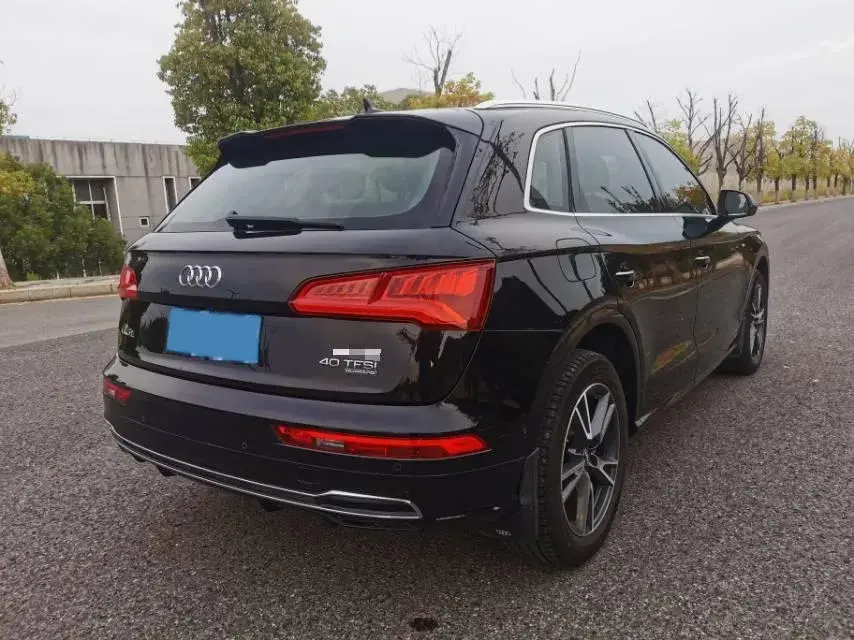 2020 AUDI Q5L thumbnail 3