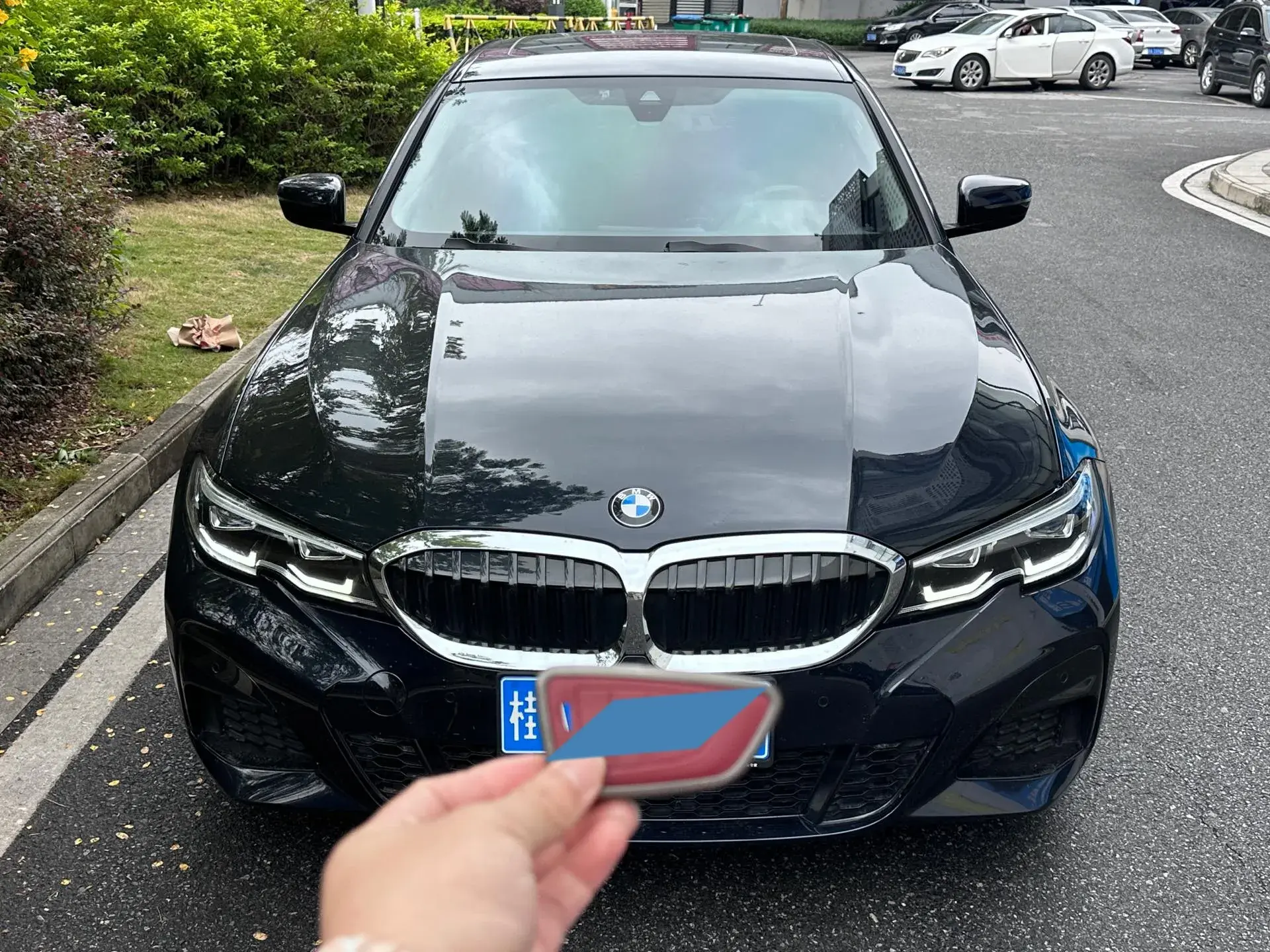 2022 BMW 3 thumbnail 3