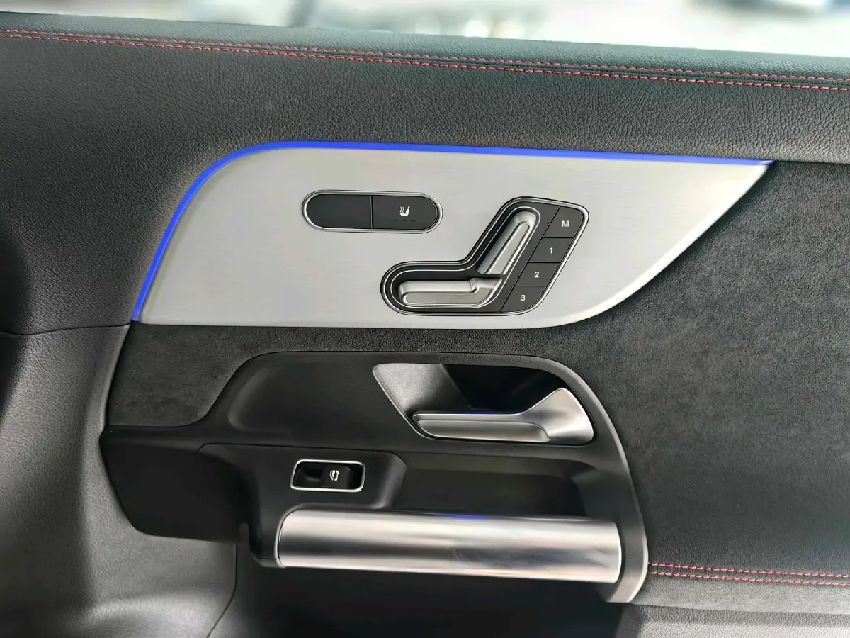 2024 Mercedes-Benz CLA AMG 2.0T 306HP L4 8DCT,autocango,china used car exporter,china ev exporter,chinese used car exporter,chinese used ev exporter