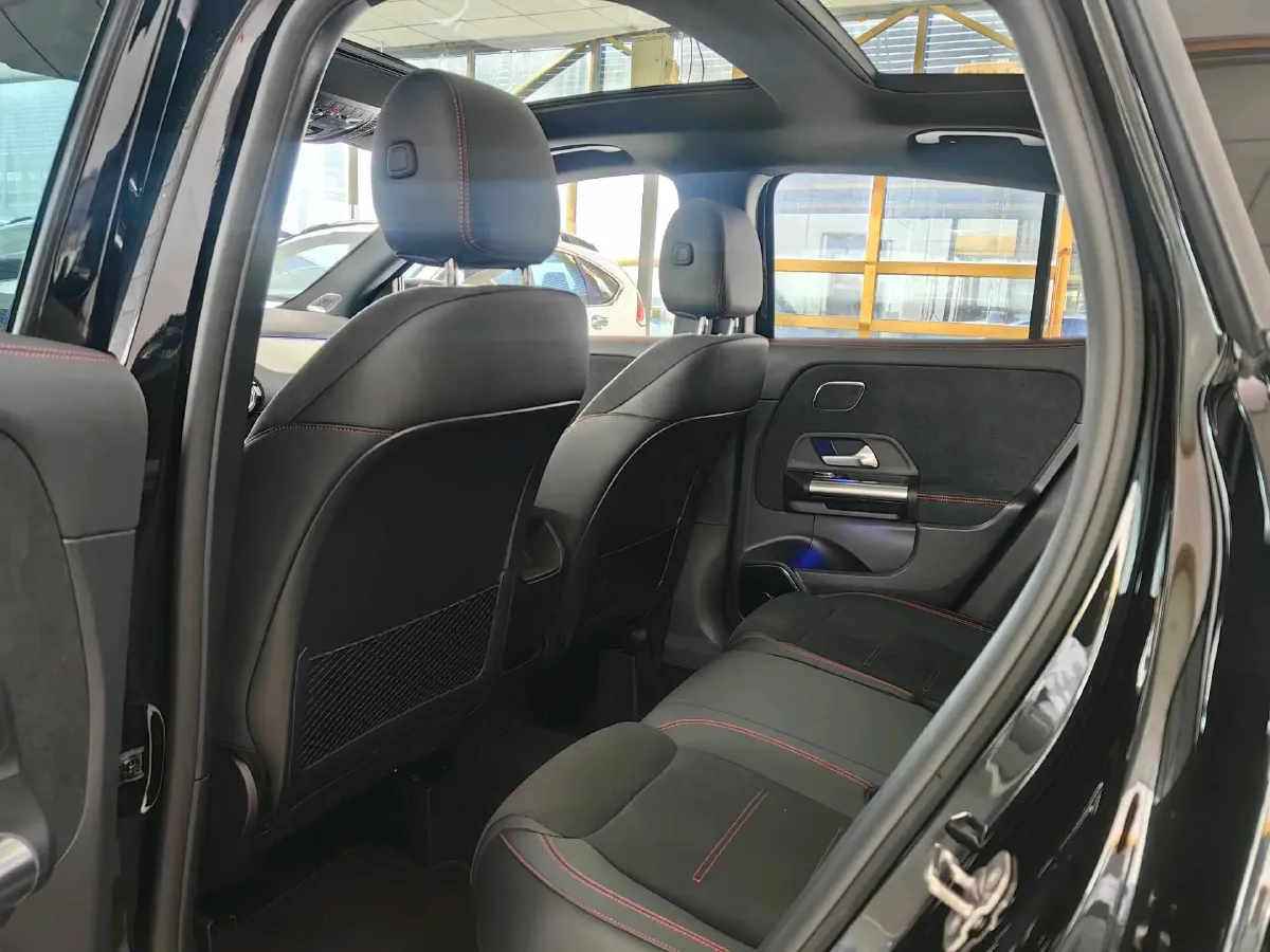 2024 Mercedes-Benz CLA AMG 2.0T 306HP L4 8DCT,autocango,china used car exporter,china ev exporter,chinese used car exporter,chinese used ev exporter