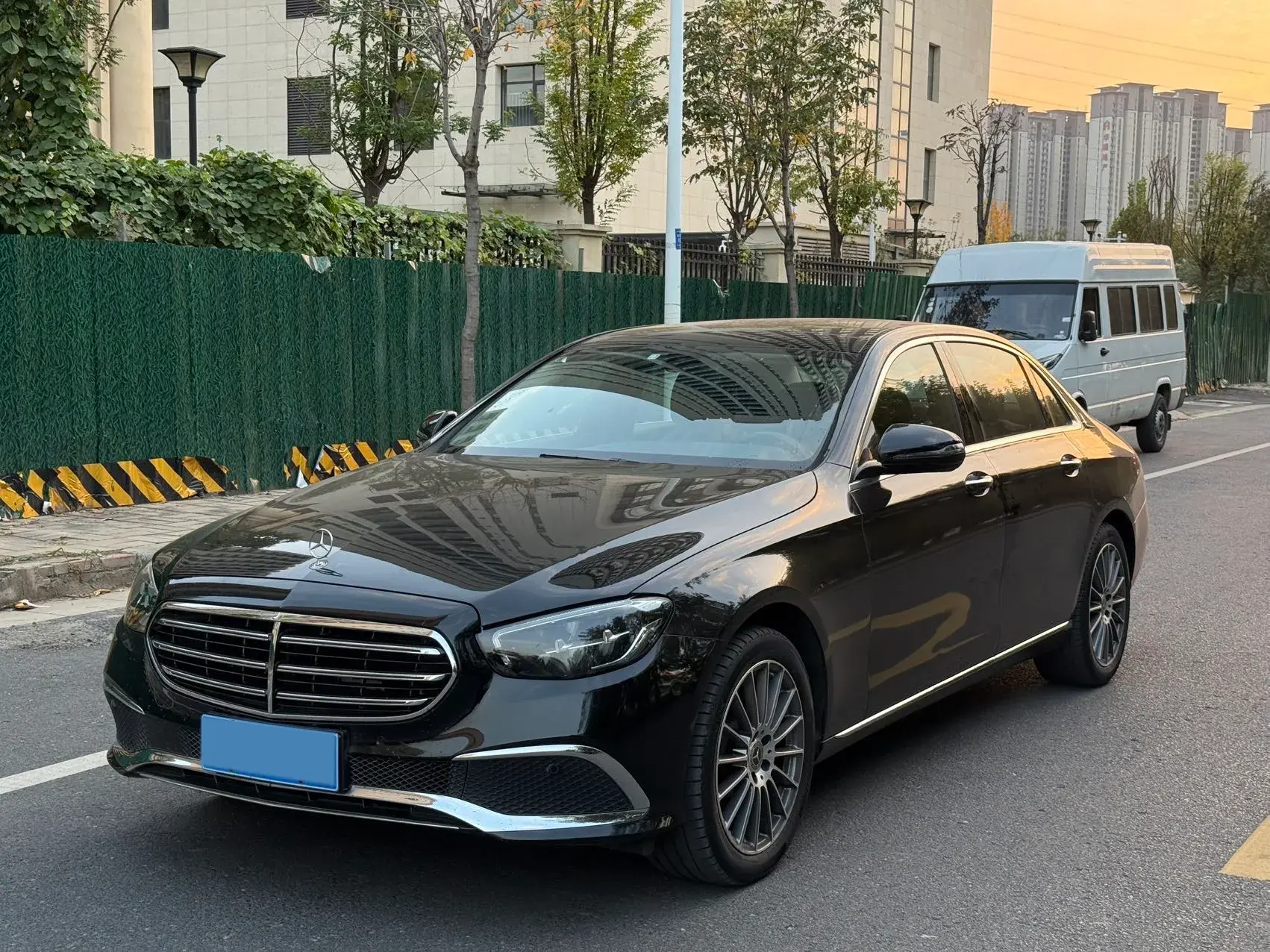 2021 MERCEDES-BENZ E view 1