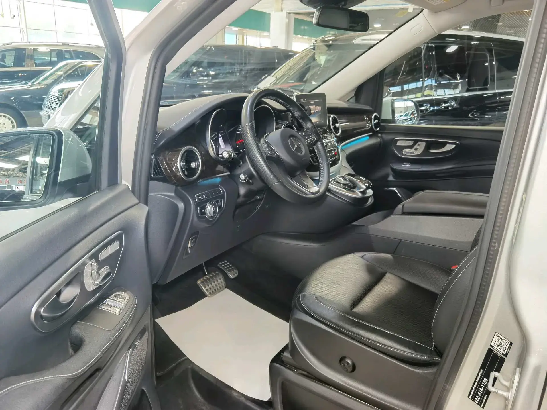 2018 MERCEDES-BENZ V thumbnail 2