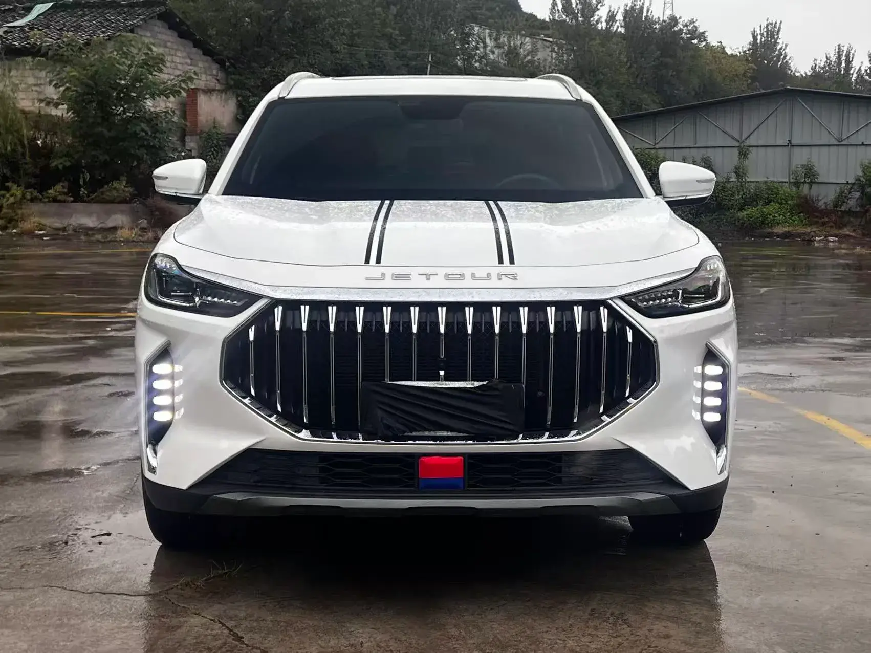 2023 JETOUR X70 thumbnail 3