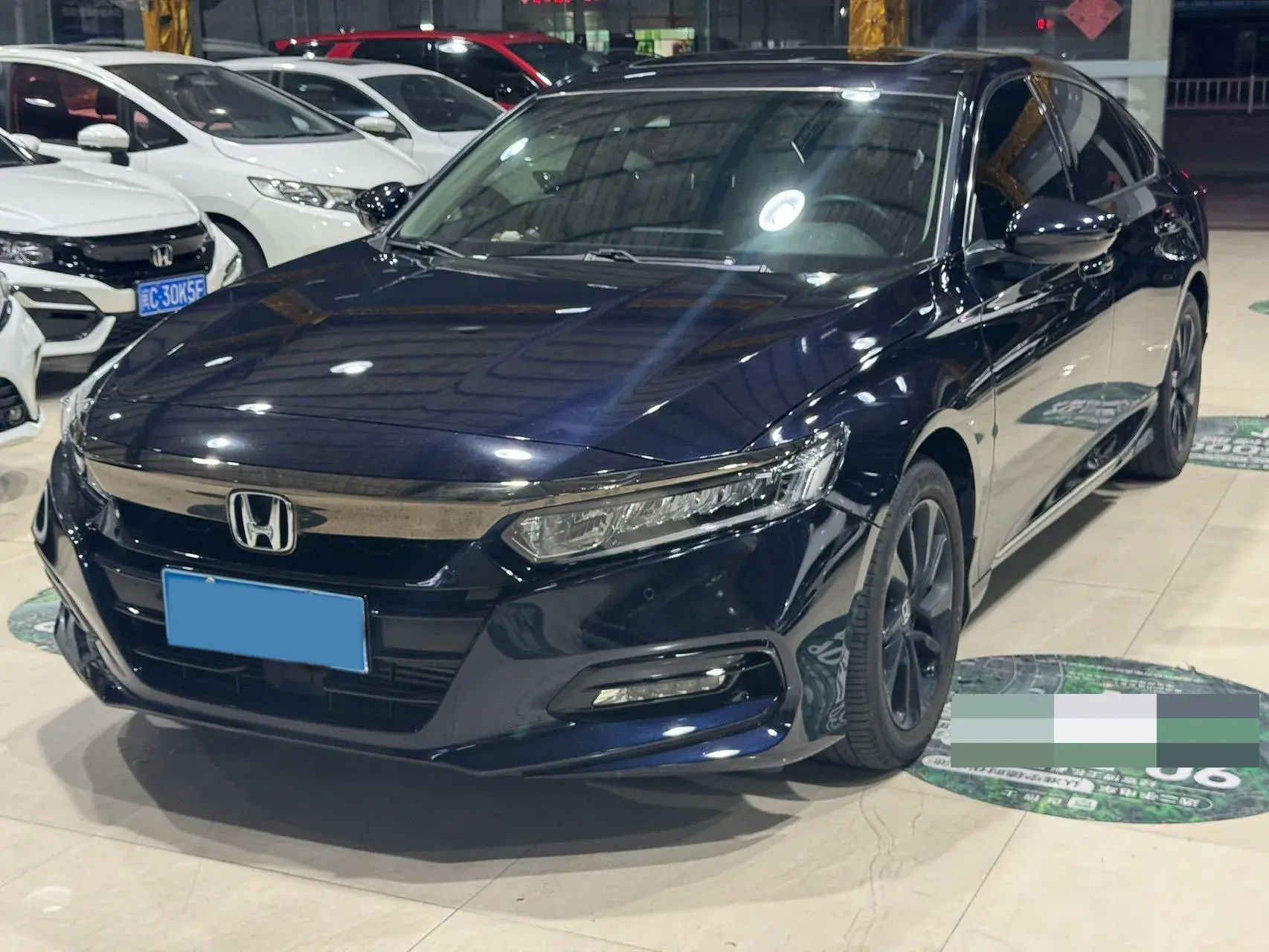 2021 HONDA ACCORD view 1