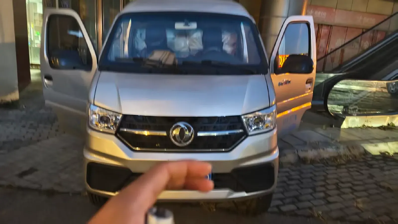 2019 DongFeng DFSK D52 1.2L 88HP L4 5MT,autocango,china used car exporter,china ev exporter,chinese used car exporter,chinese used ev exporter