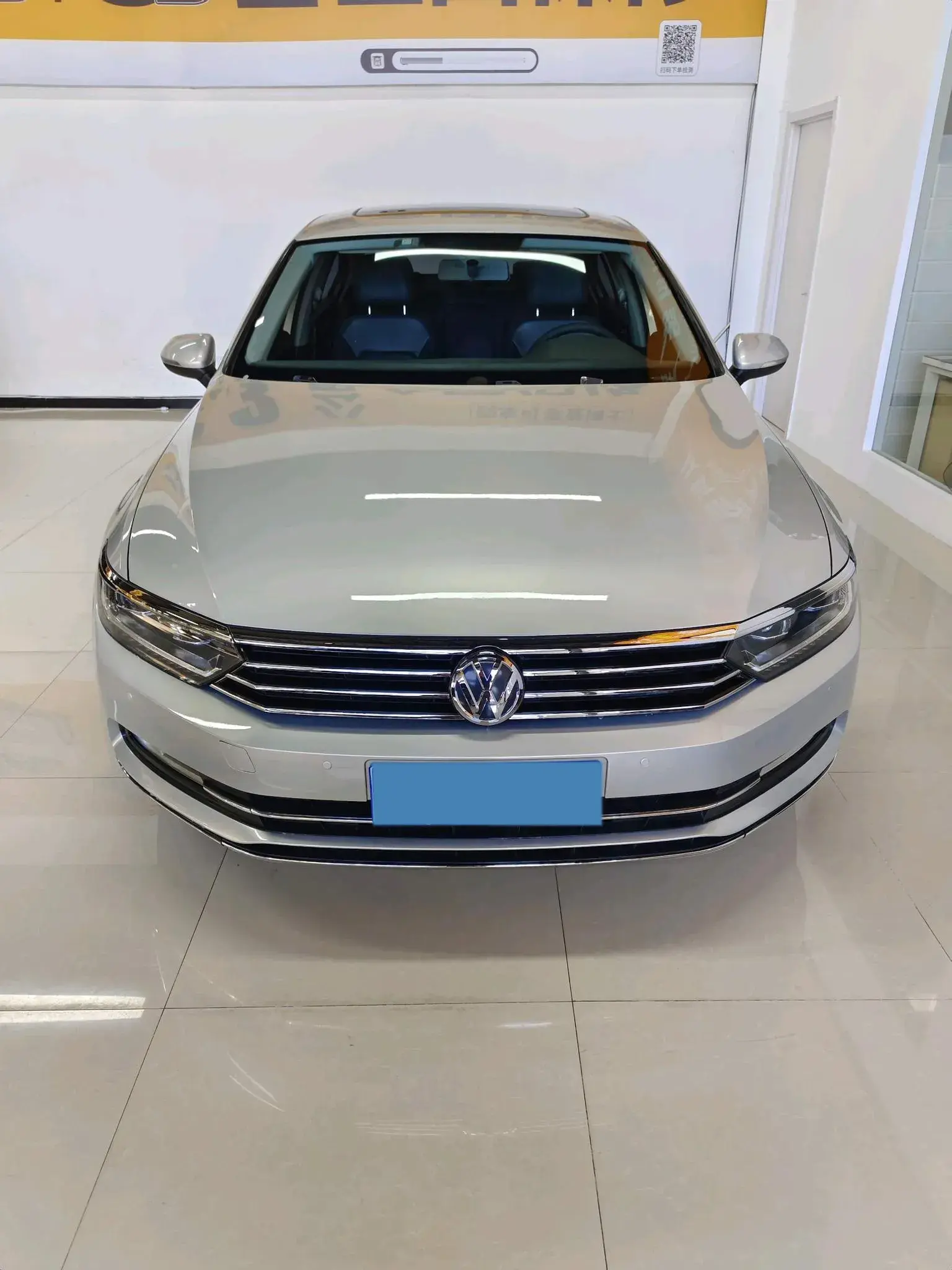 2018 VOLKSWAGEN MAGOTAN thumbnail 3
