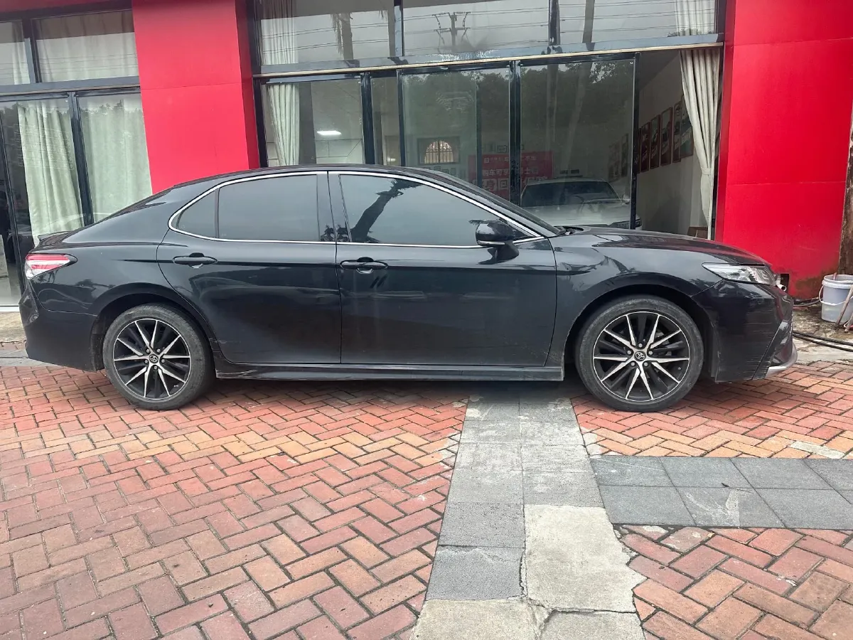 2021 Toyota Camry 2.5L 209HP L4 8AT,autocango,china used car exporter,china ev exporter,chinese used car exporter,chinese used ev exporter