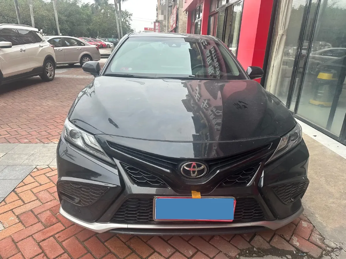 2021 Toyota Camry 2.5L 209HP L4 8AT,autocango,china used car exporter,china ev exporter,chinese used car exporter,chinese used ev exporter