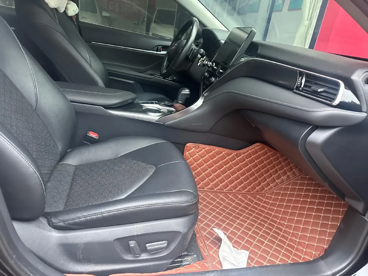 2021 Toyota Camry 2.5L 209HP L4 8AT,autocango,china used car exporter,china ev exporter,chinese used car exporter,chinese used ev exporter